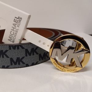 MICHAEL KORS WOMANS LARGE BELT